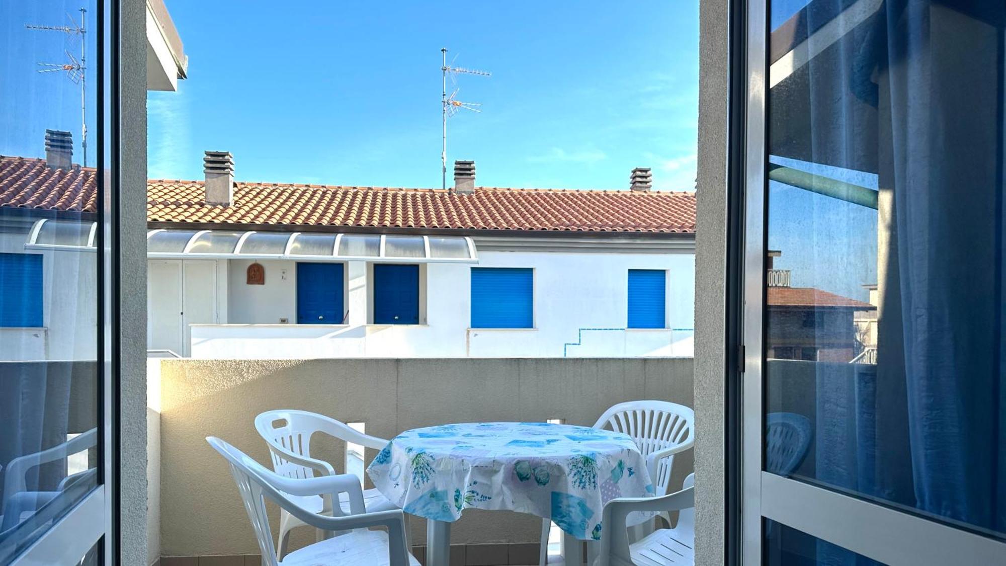 Trilocale Con Terrazzino A 30Mt Dal Mare Di Fano - F005 Apartment Марота Екстериор снимка